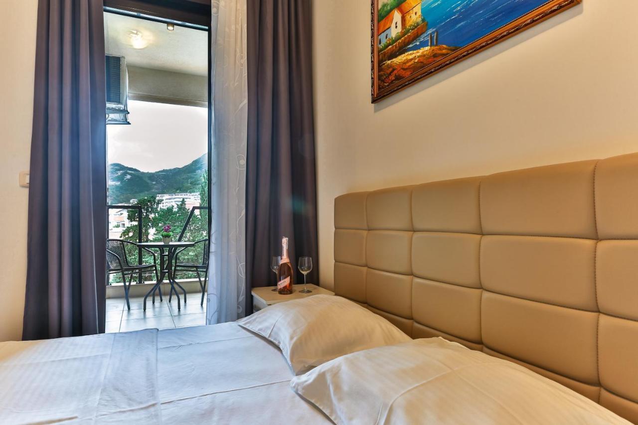 City Montesun Apartments บุดวา ภายนอก รูปภาพ