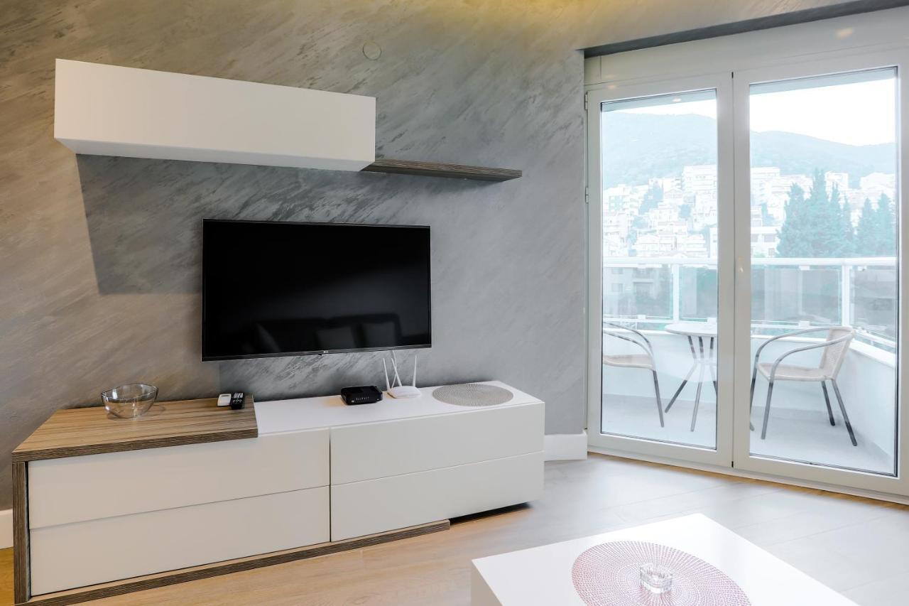 City Montesun Apartments บุดวา ภายนอก รูปภาพ